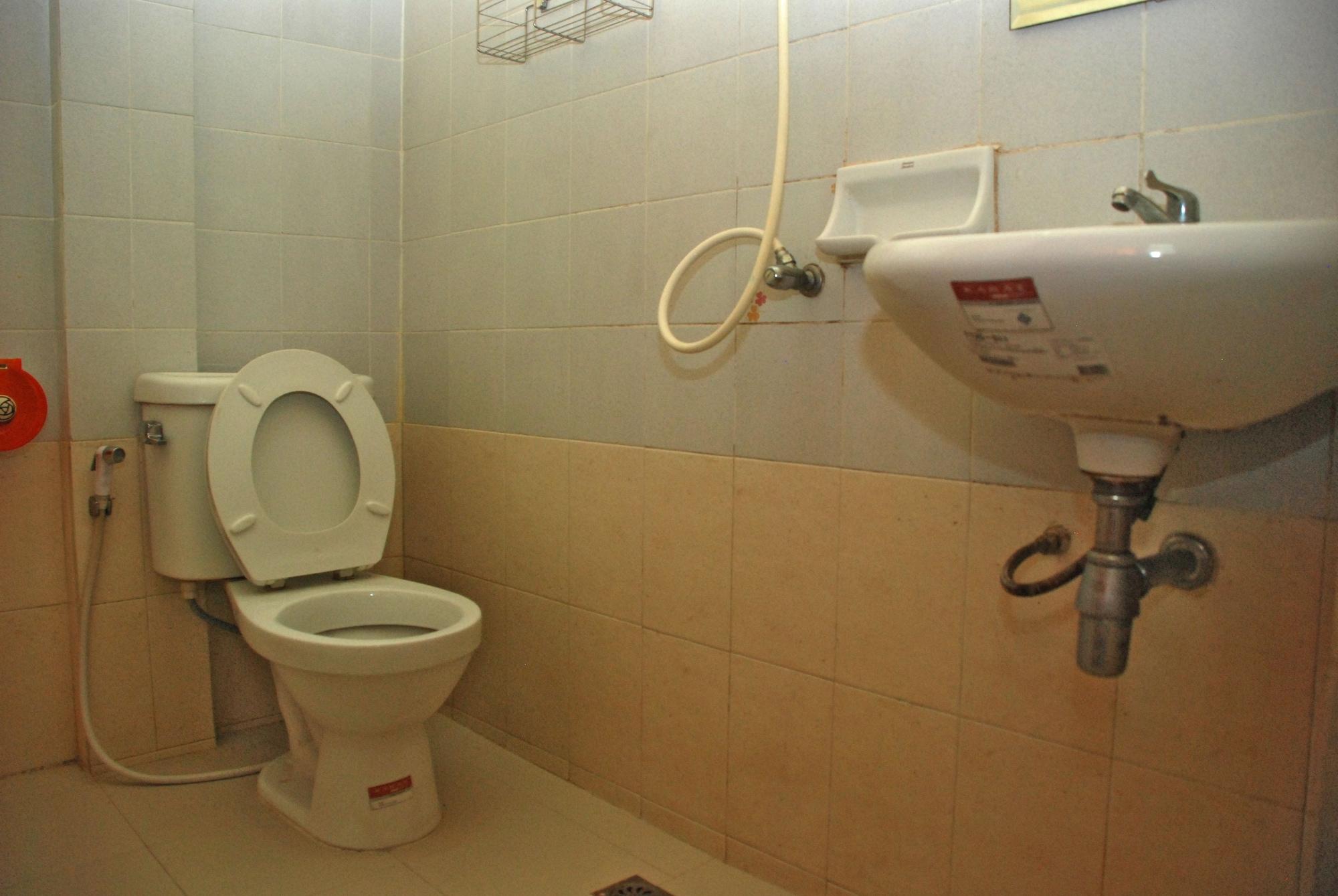 Apartment Baan Khun Nong *