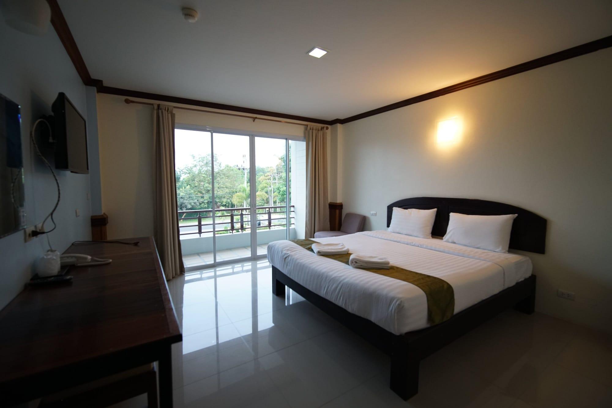 Sea Mountain Hotel 3*