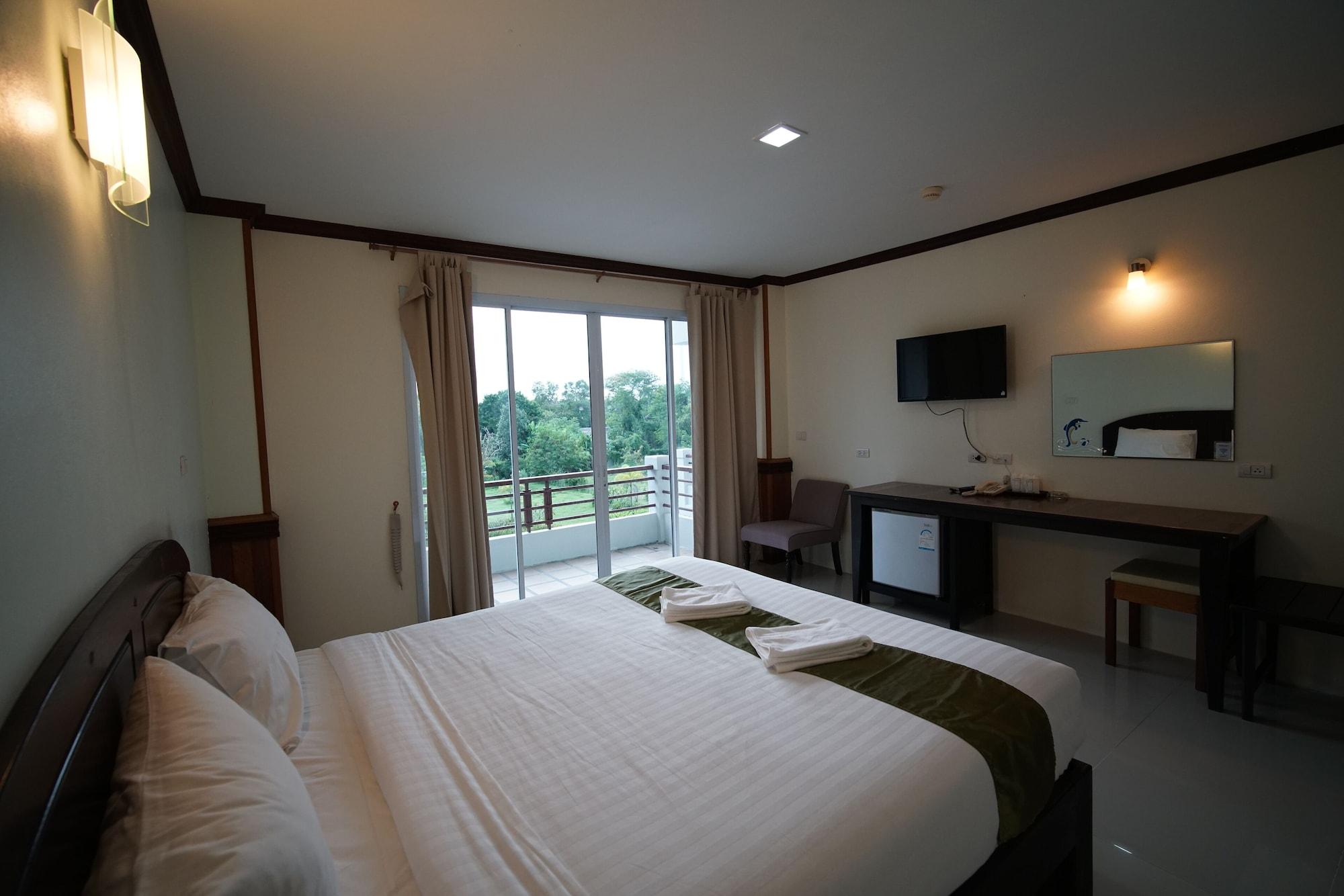 Sea Mountain 3* Khanom