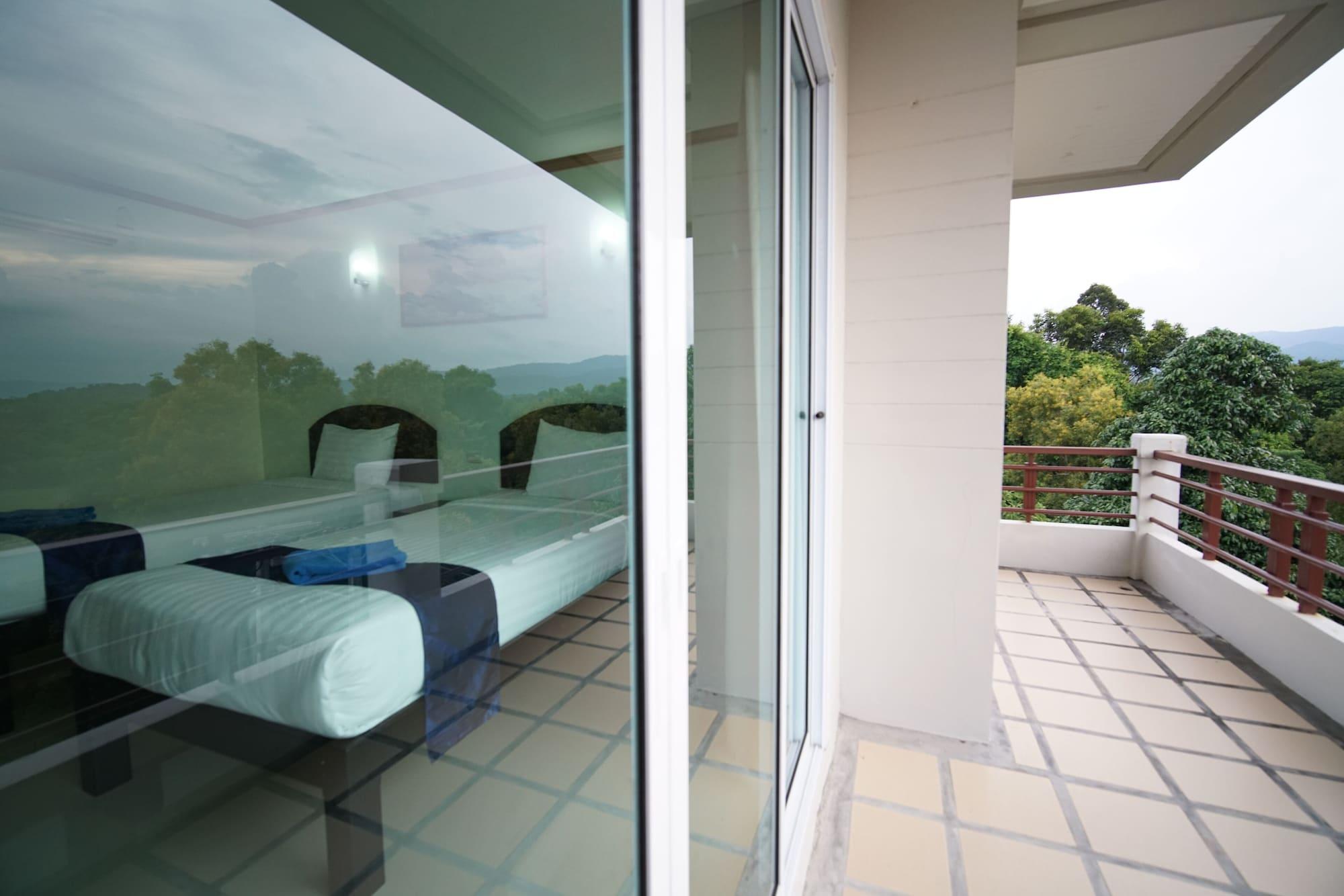 Sea Mountain Hotel 3*