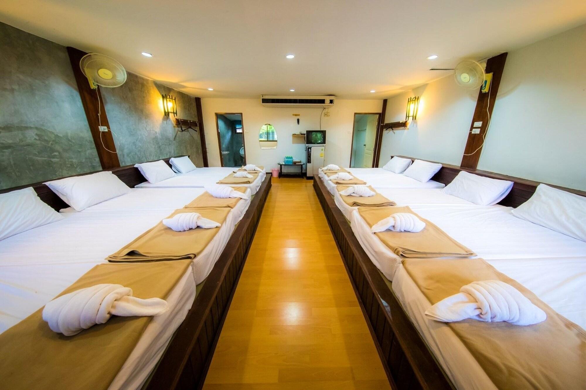Tanita Lagoon 3* Udon Thani