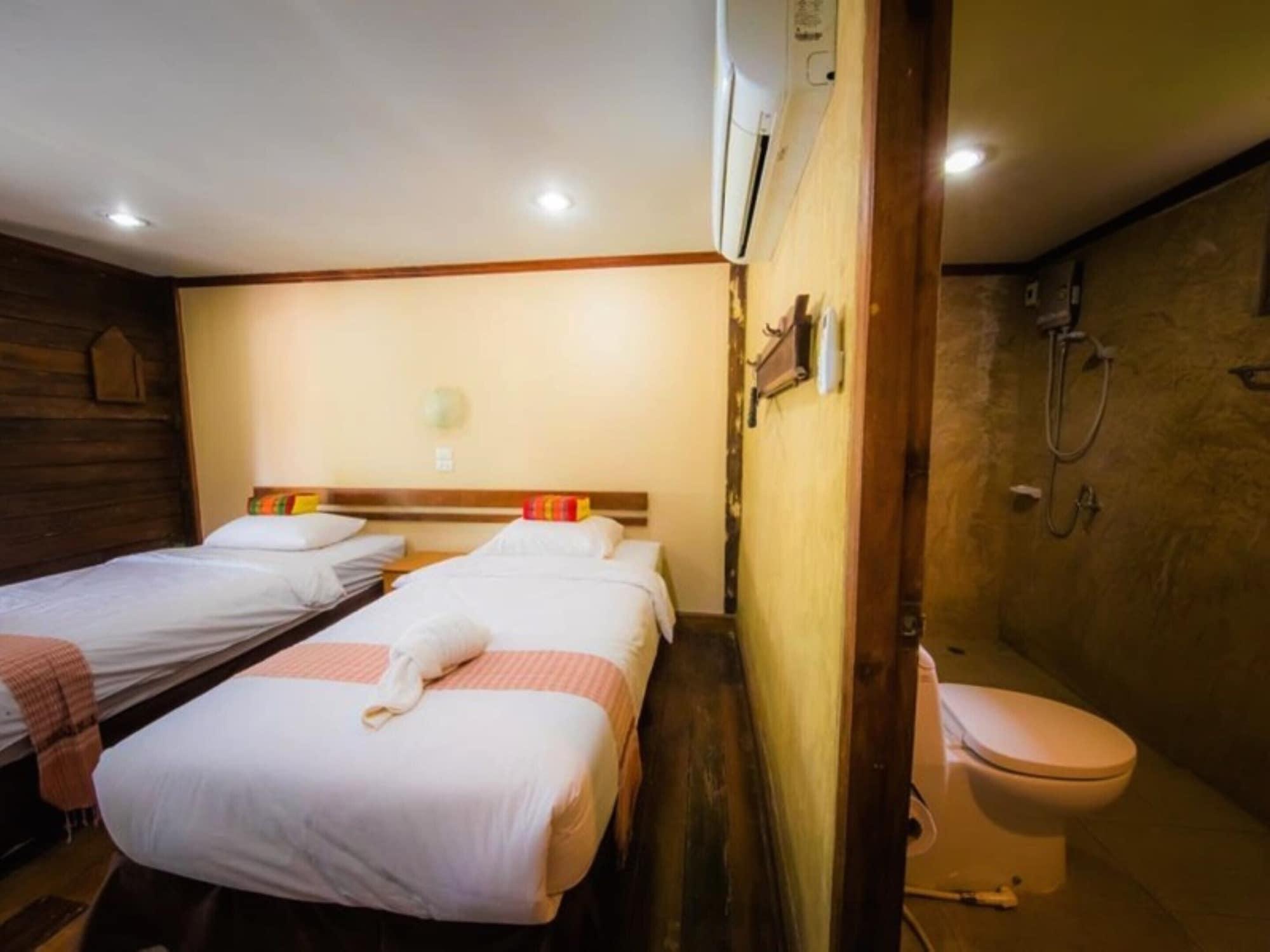 Hotel Tanita Lagoon Udon Thani