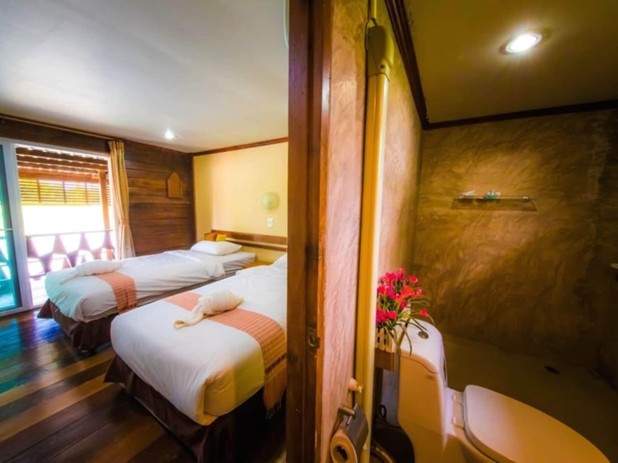 Tanita Lagoon 3* Udon Thani