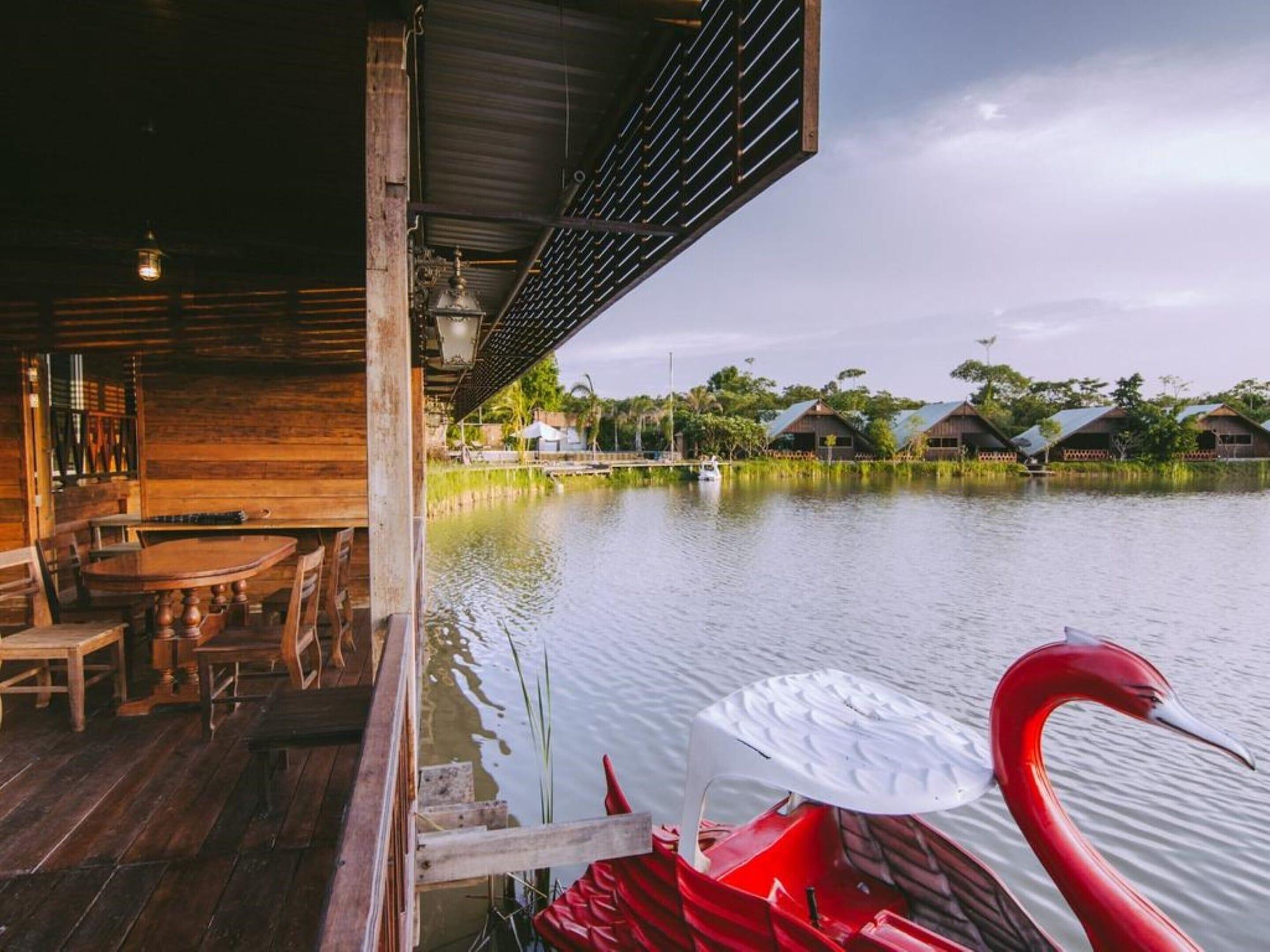 Tanita Lagoon Hotel