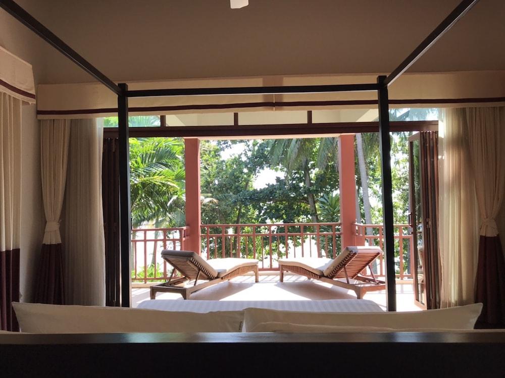Amatapura Beachfront 14, Sha Certified