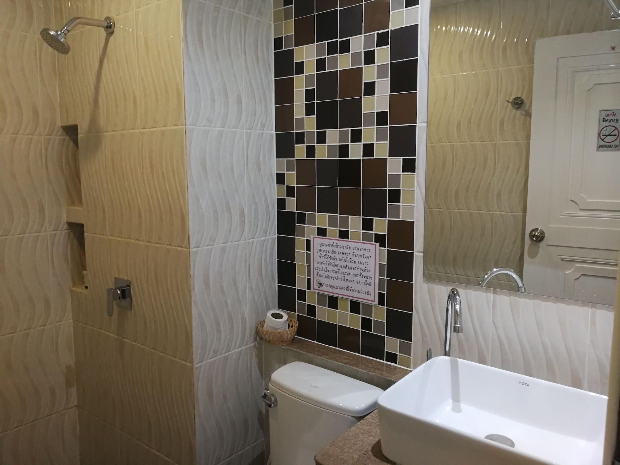 Hotel Narai Iyara Ban Sa Maklua