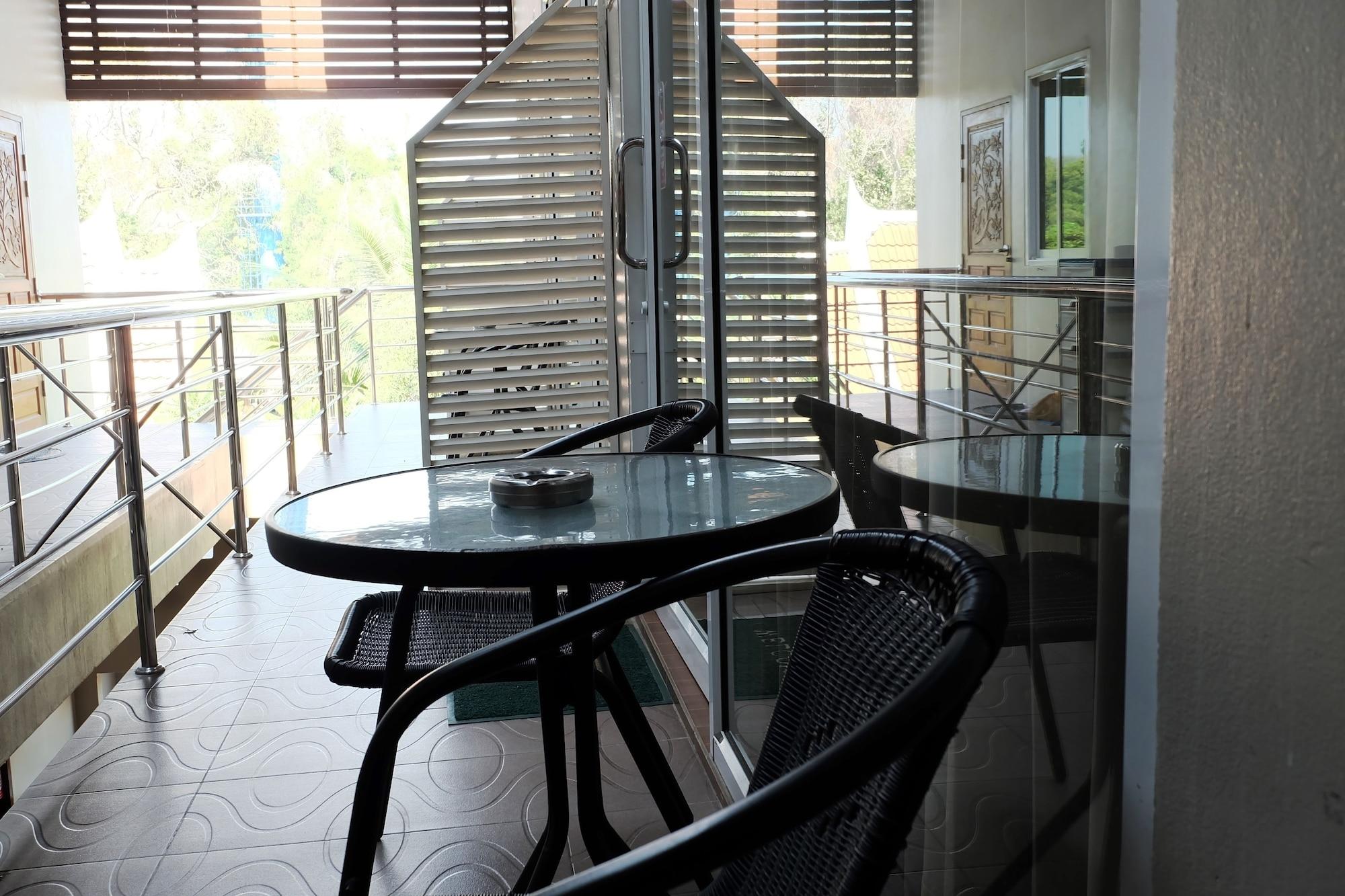 Hotel Chilli Hotel&restaurant Koh Samet