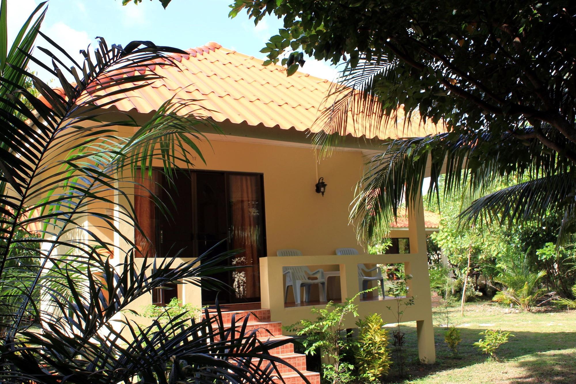 Buffalo Bay Vacation Club Resort Koh Phayam