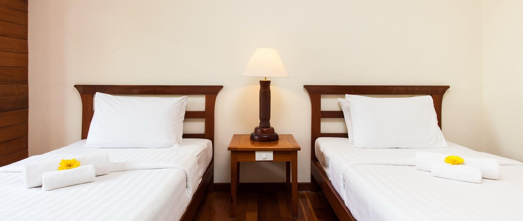 Riverhouse-the Teak House Resort 3*
