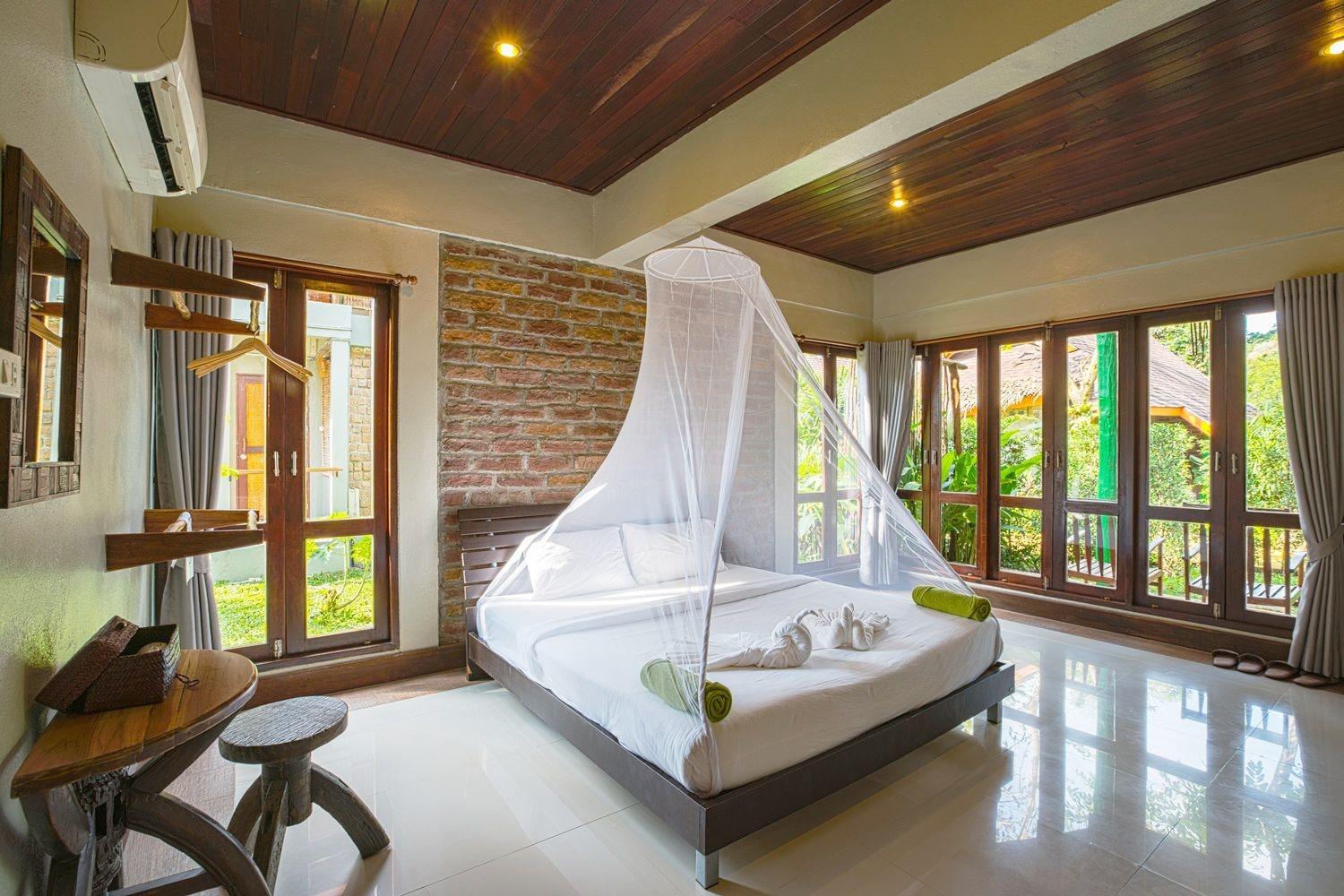 Resort Peter Pan 4*