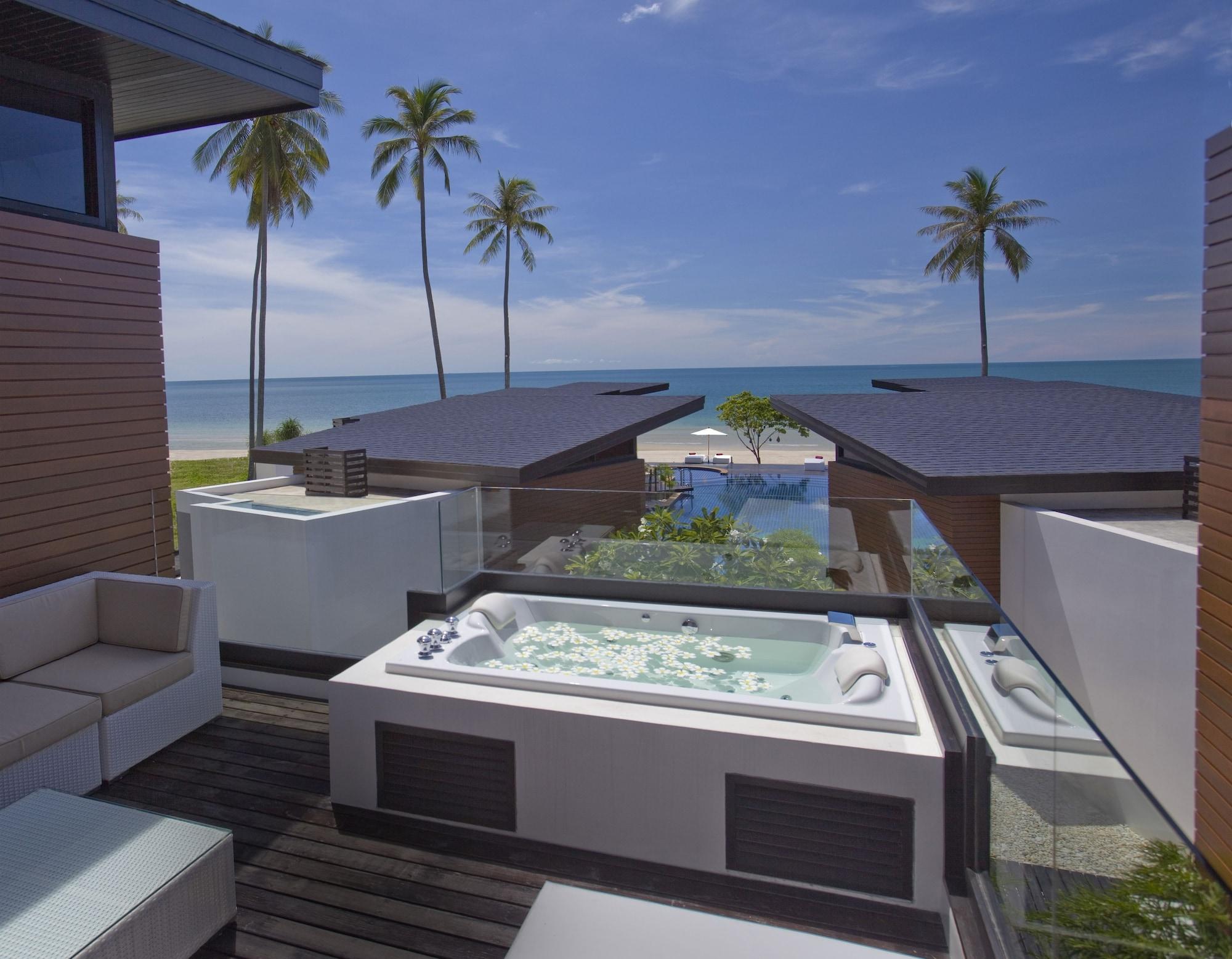 Aava And Resort 4*