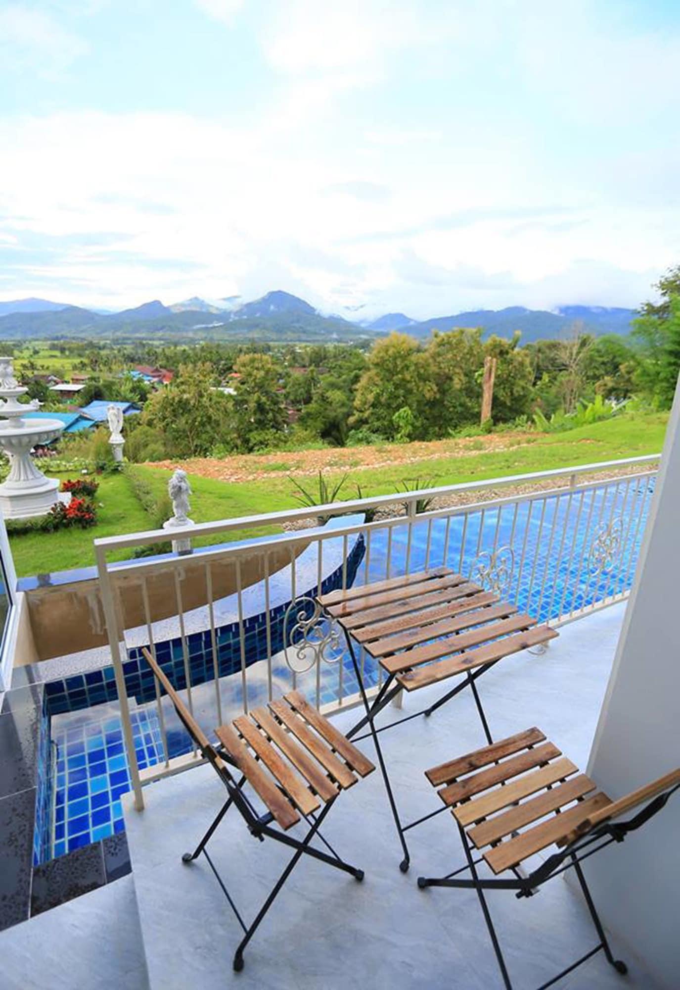 De View Boutique Hotel Pua