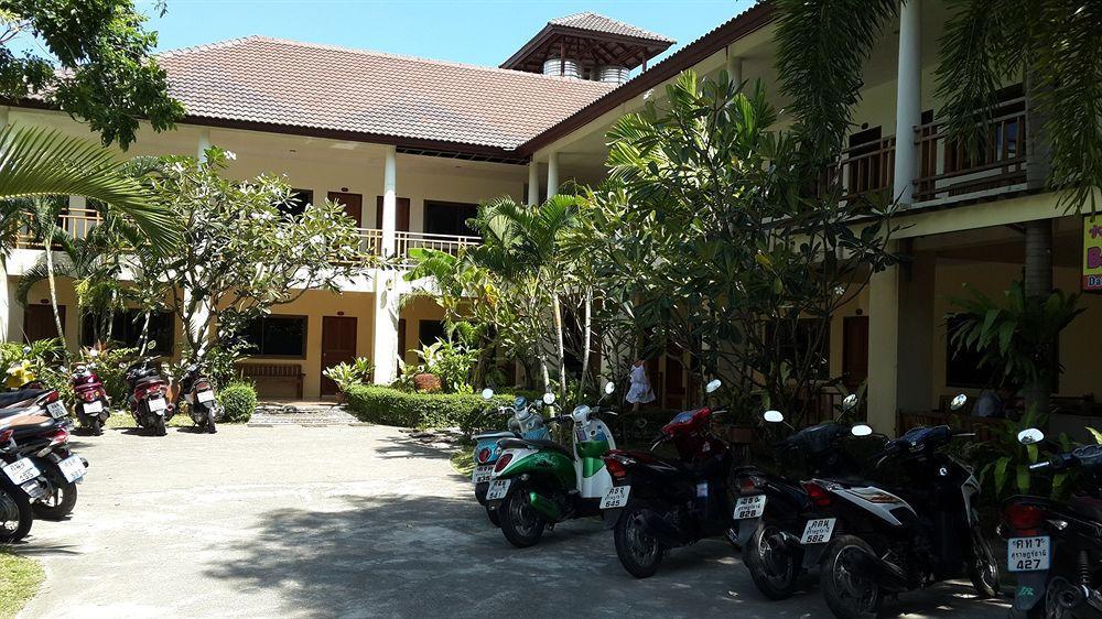 Baan Pitcha บ้านพิชชา Hotel 2*