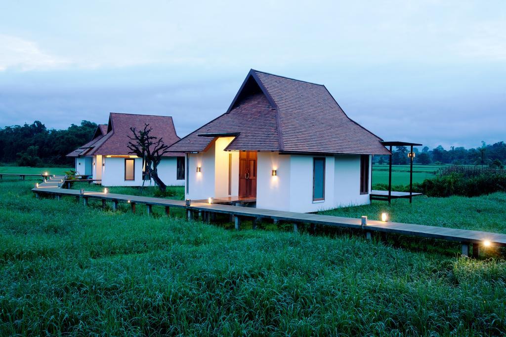 Resort Manee Dheva & 4*