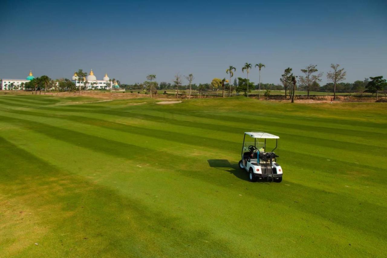 Gassan Panorama Golf Club Hotel