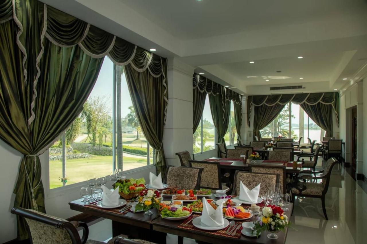 Gassan Panorama Golf Club Hotel 4*