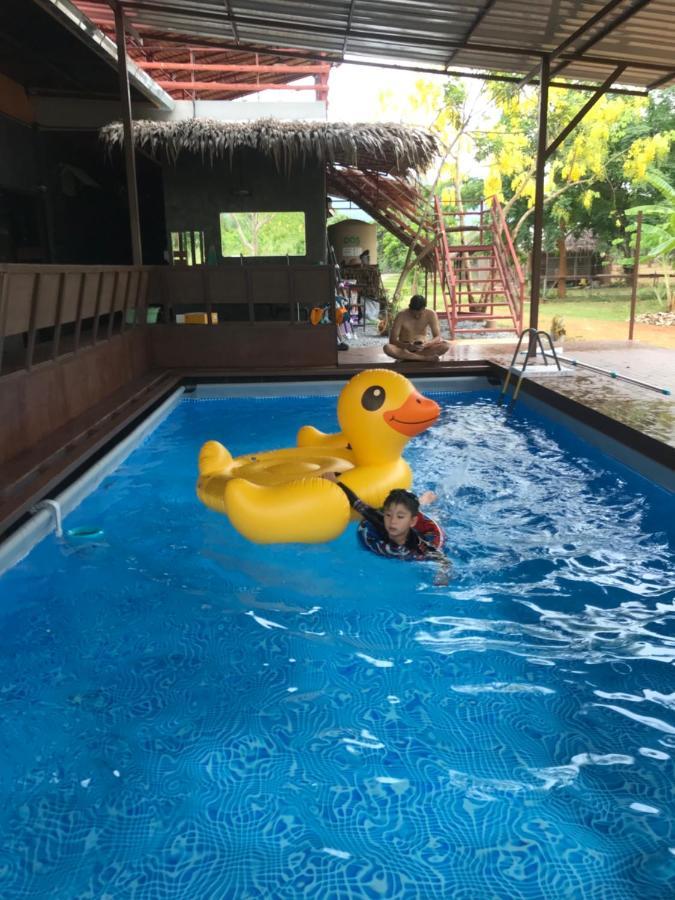 Baan Nork บ้านนอก Farm stay