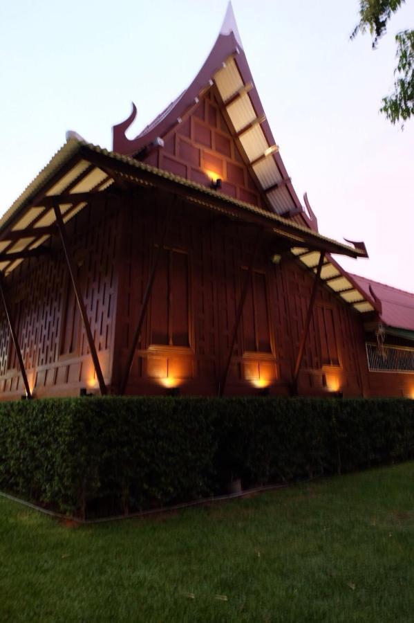 Resort บ้านกรนรา Baan Kornnara