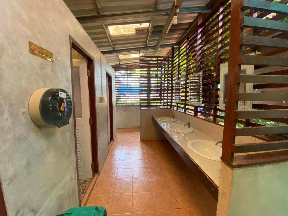 บ้านกรนรา Baan Kornnara 3* Amphawa