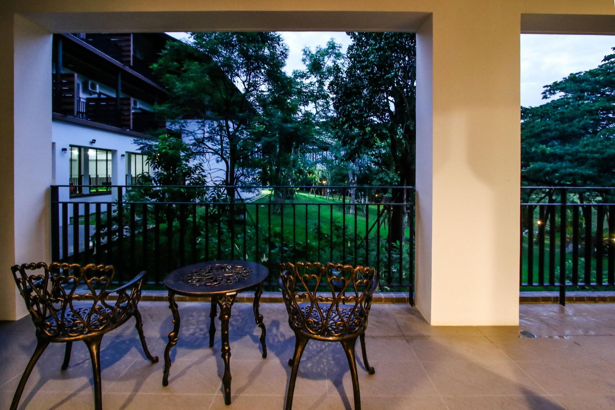 Hotel Rain Tree Khao Yai 4*