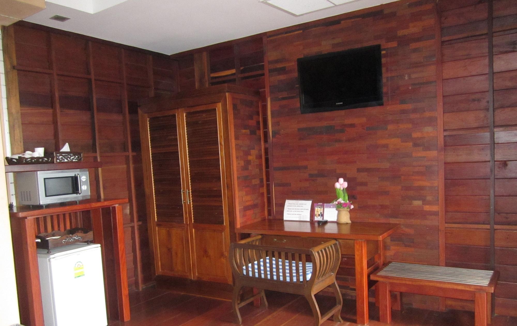 Kata Hiview Resort