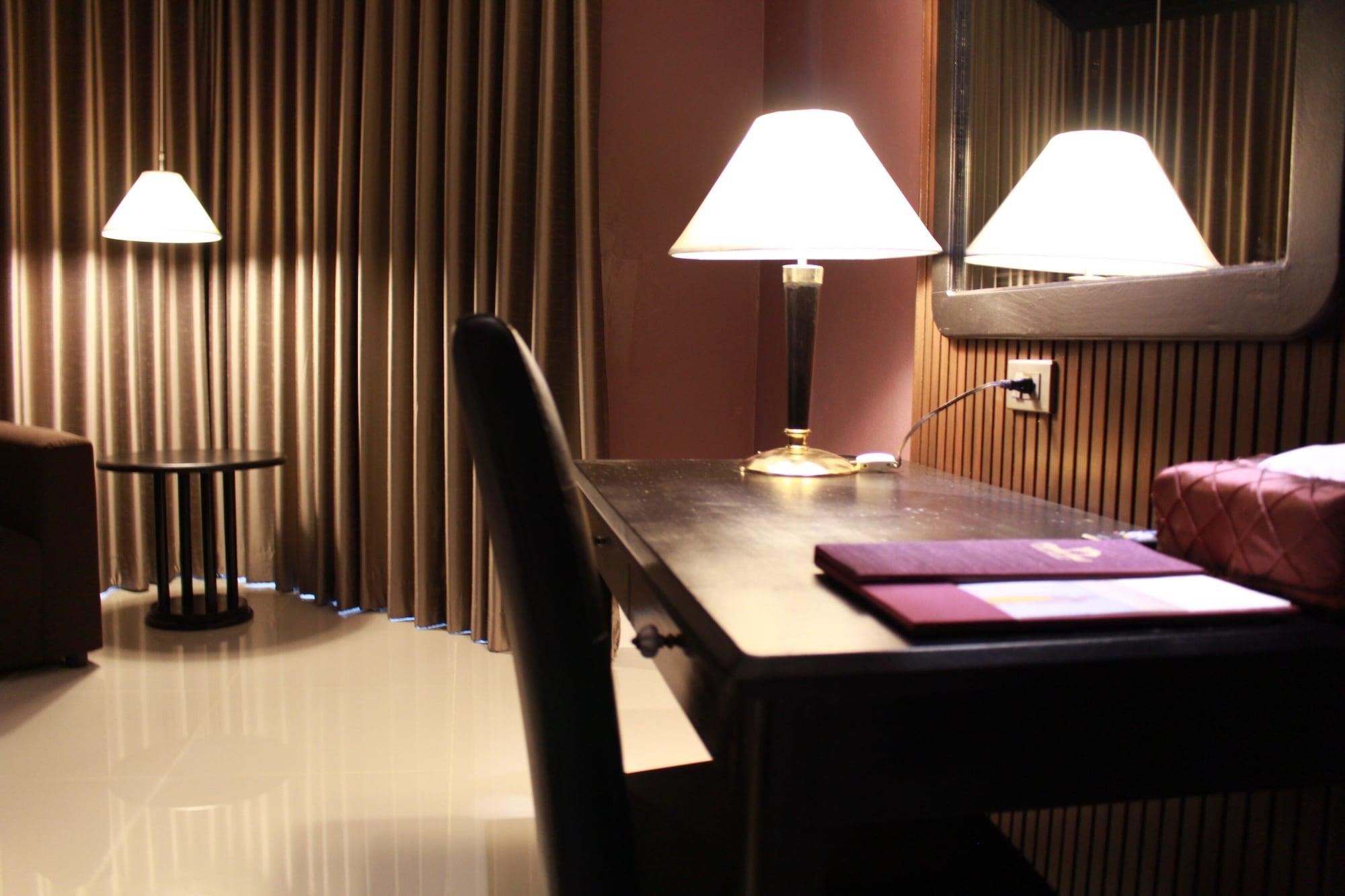Napalai Hotel 4*