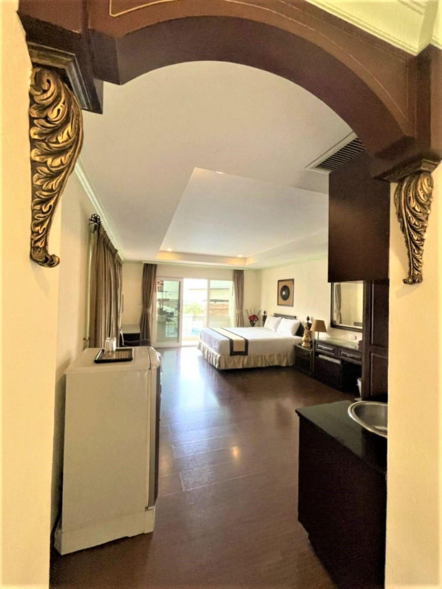 Hotel Eurasia Boutique Bang Lamung