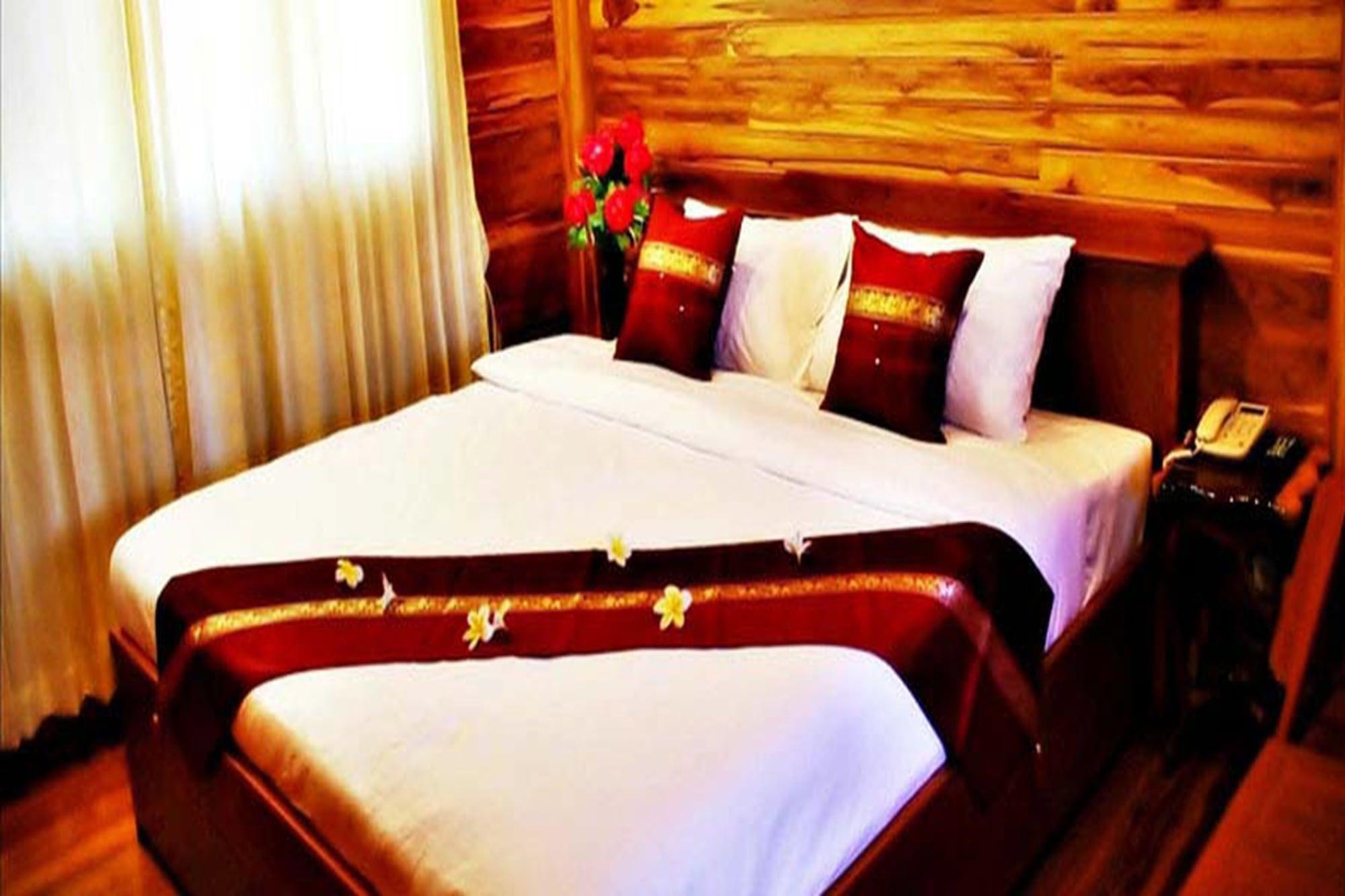 Hotel P.n. Gold Chonburi