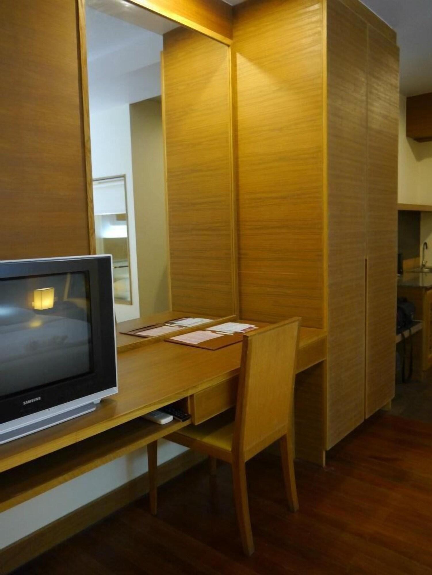 Baan Saikao Plaza & Service 2* Koh Chang