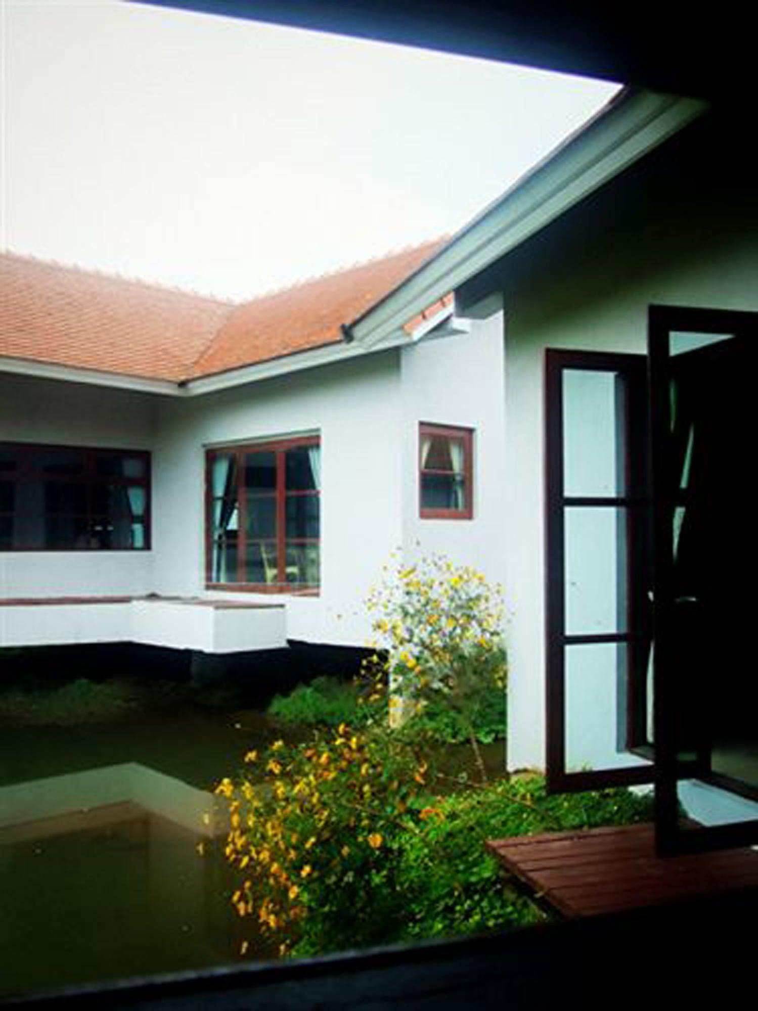 Chiangmai Royal Creek Hotel