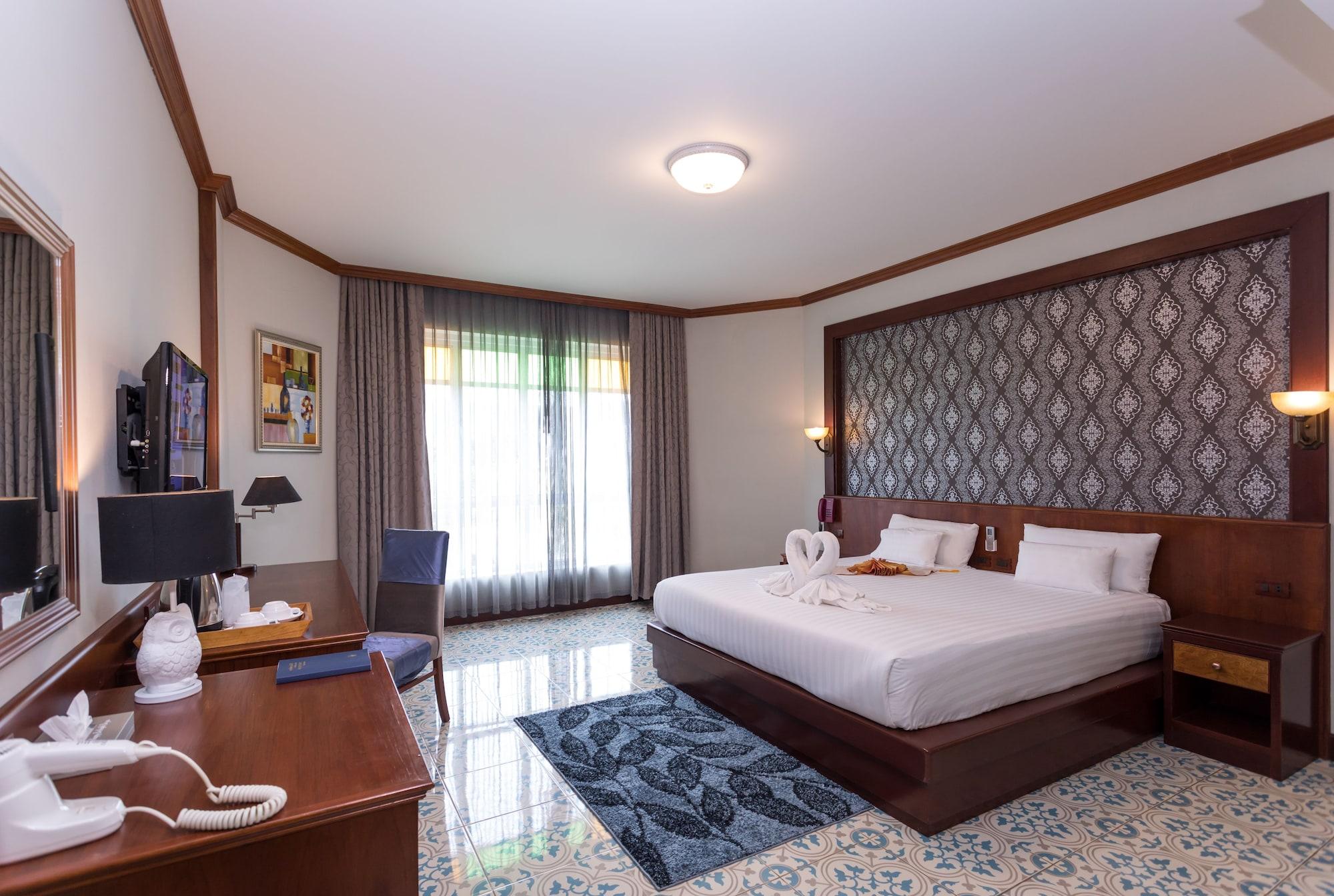 Erawan Hotel 4*
