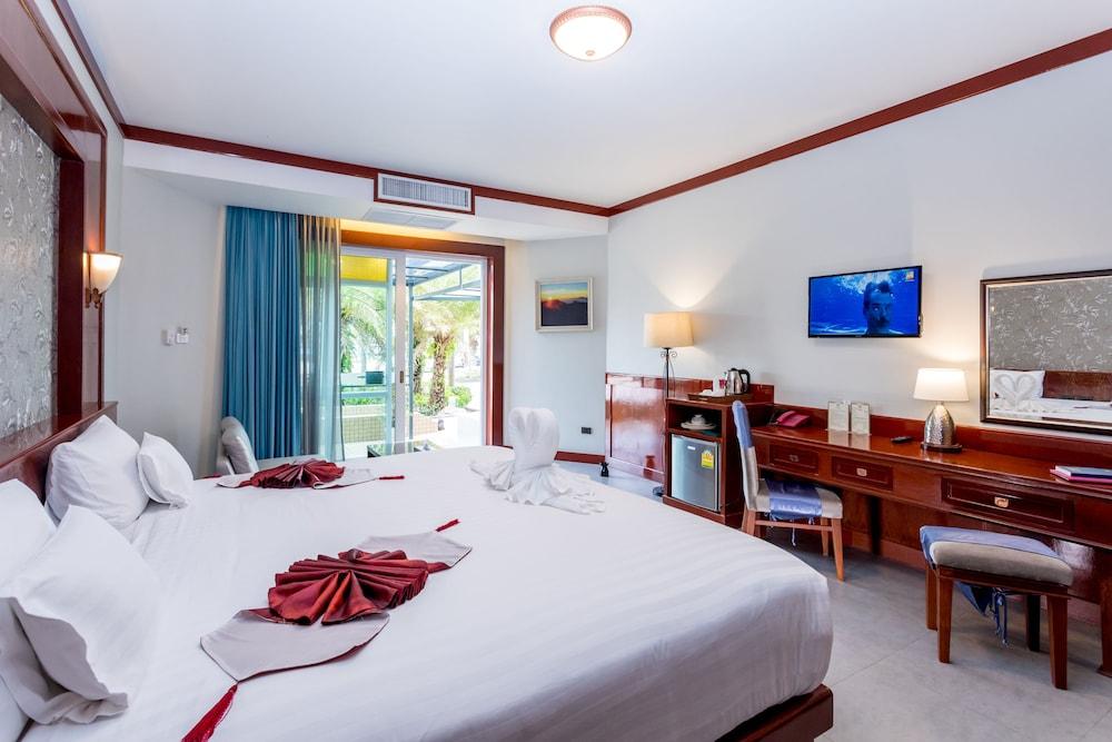 Erawan Hotel