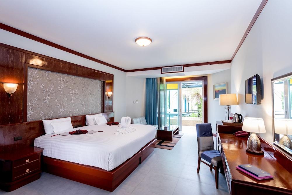 Hotel Erawan 4*