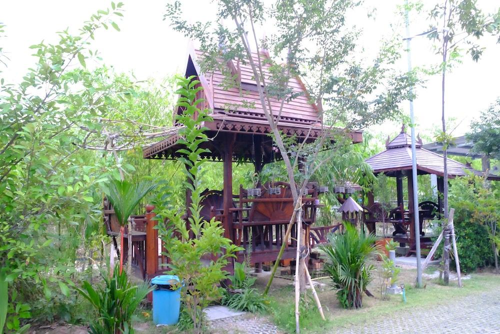 Pt House