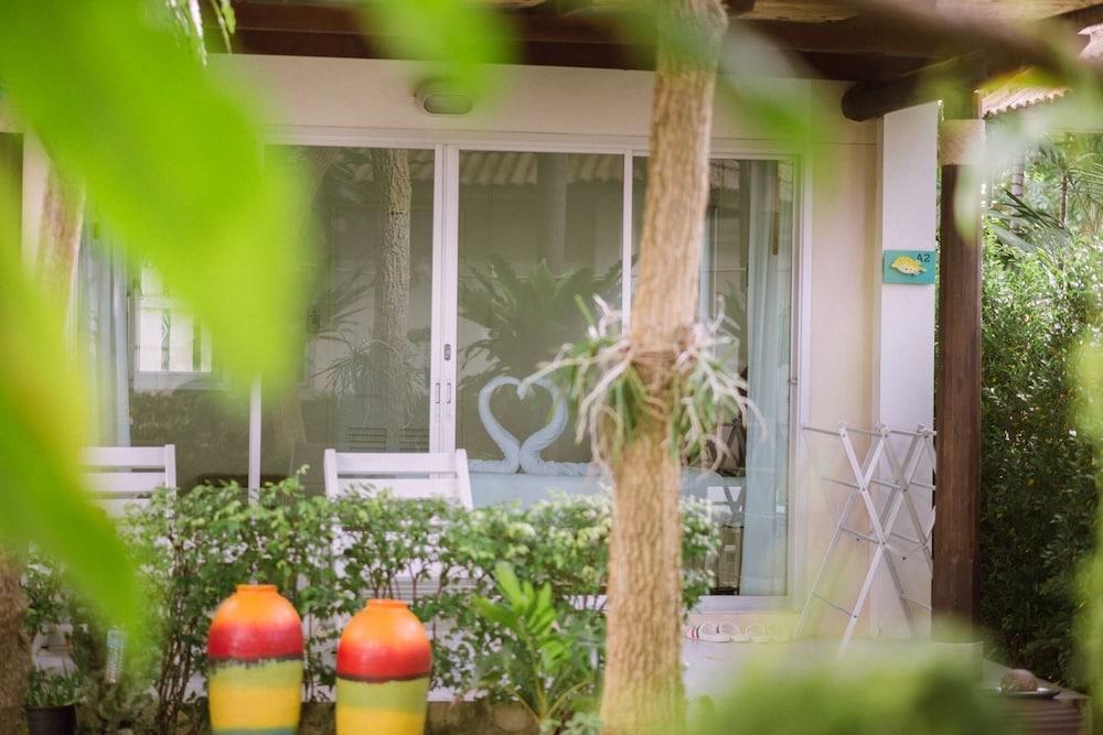 Chez Nous Boutique Hotel 3*