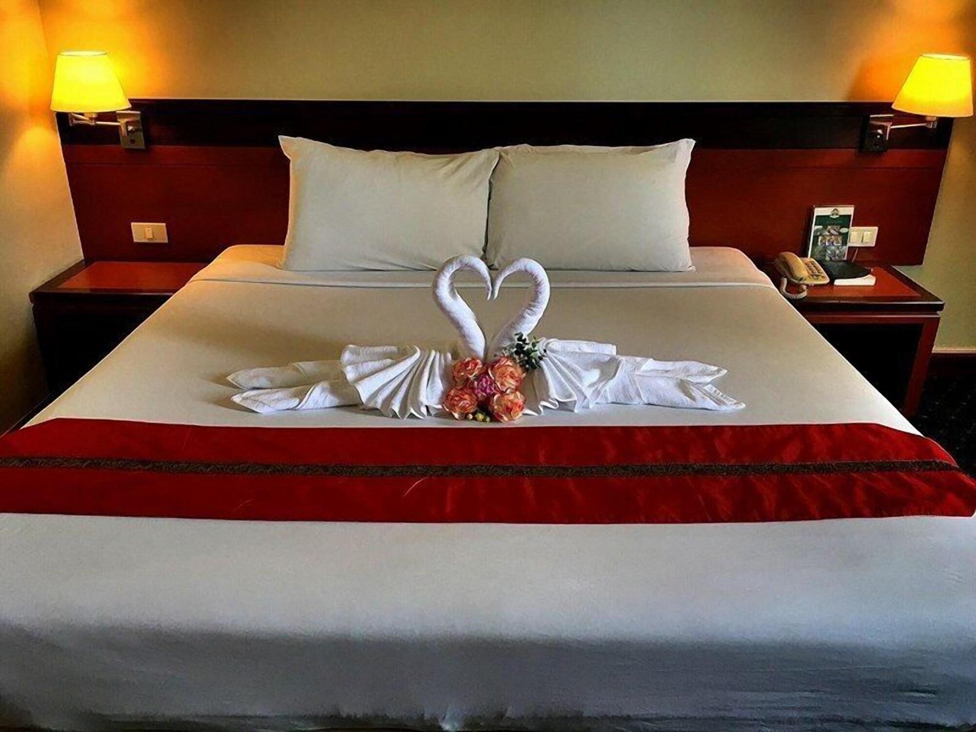Hotel Hatyai Golden Crown
