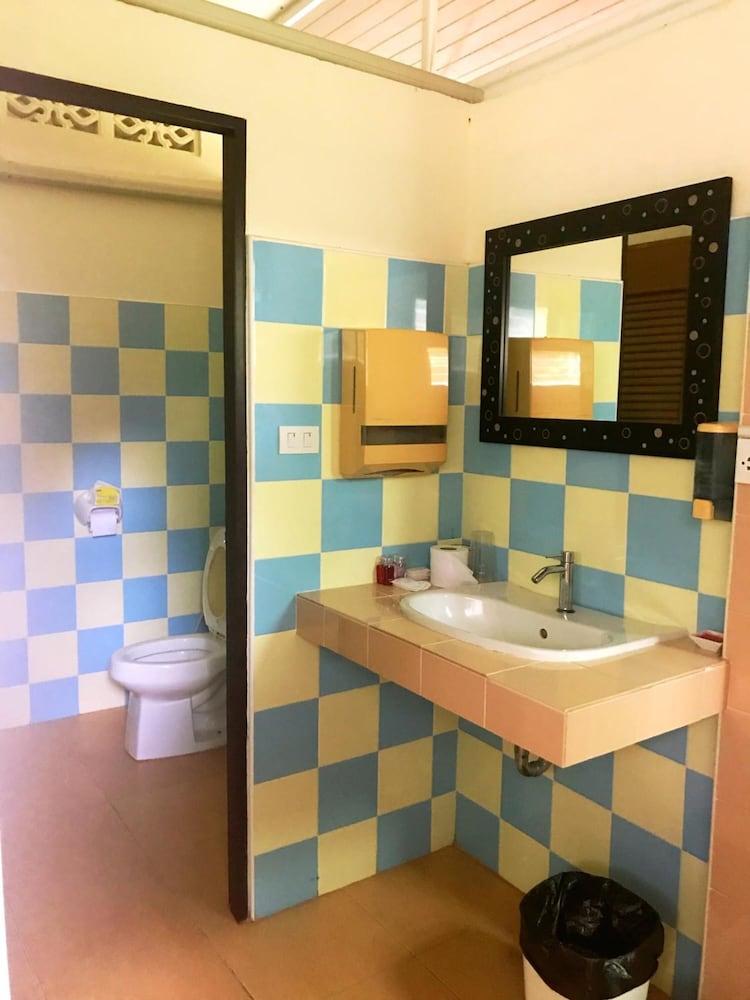 Ao Nang, Bang-on Hotel