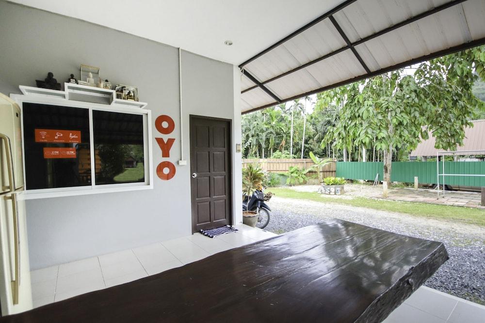 Banana Resort *