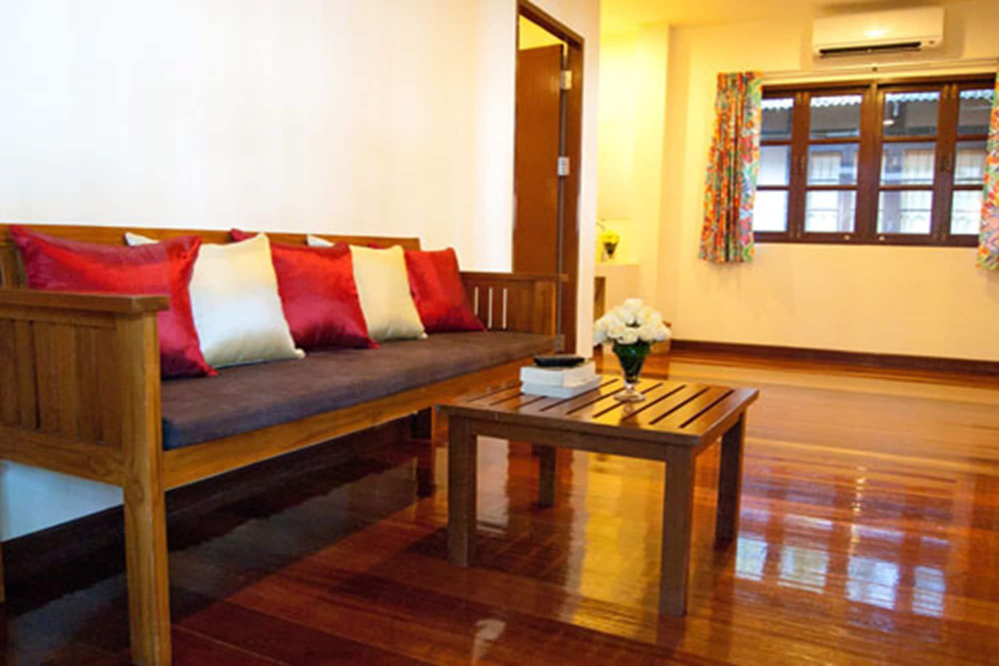 Baan Klang Aow Holiday park