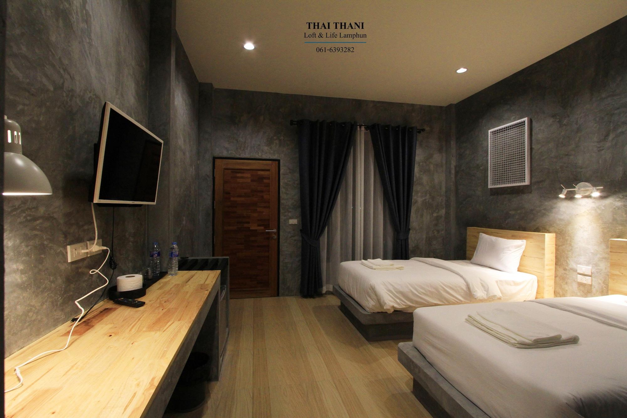 Resort Thai Thani Loft & Life