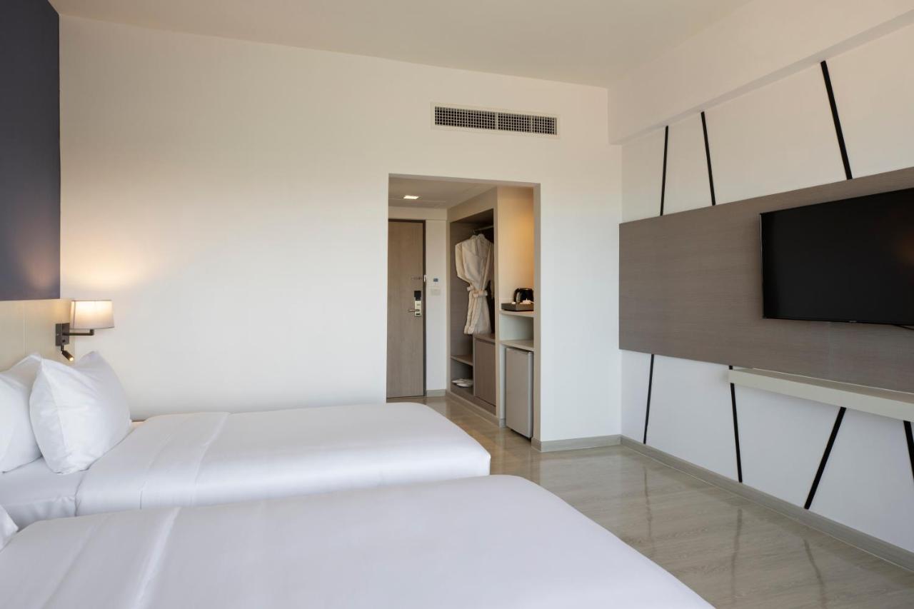 Centara Life Hua Hin Cha-Am