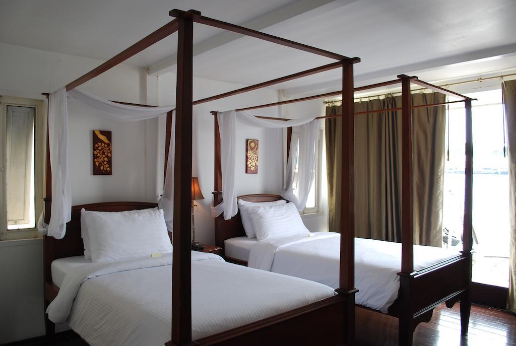 Ibrik By The River 3* Bangkok