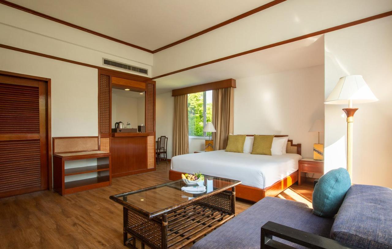 Centara Life 4* Mae Sot