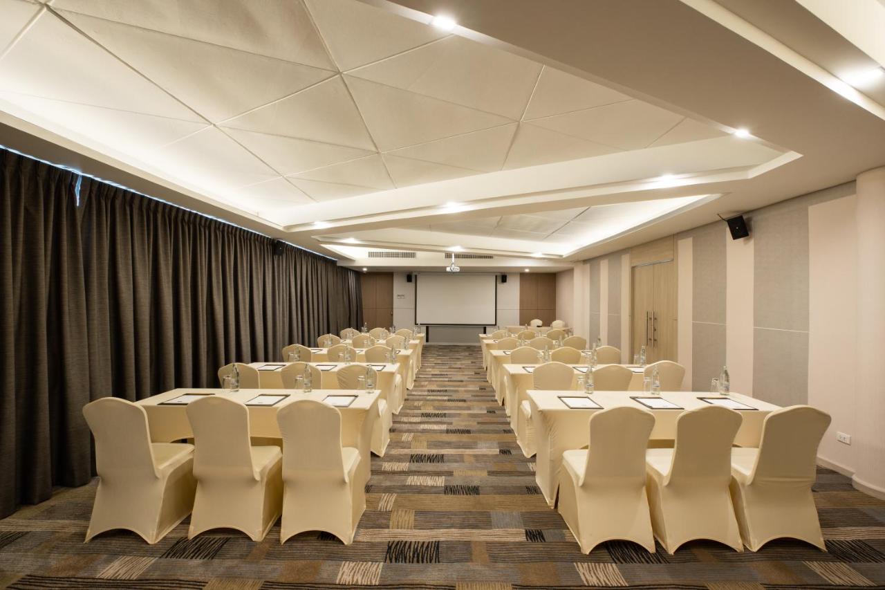 Centara Life Hua Hin Hotel