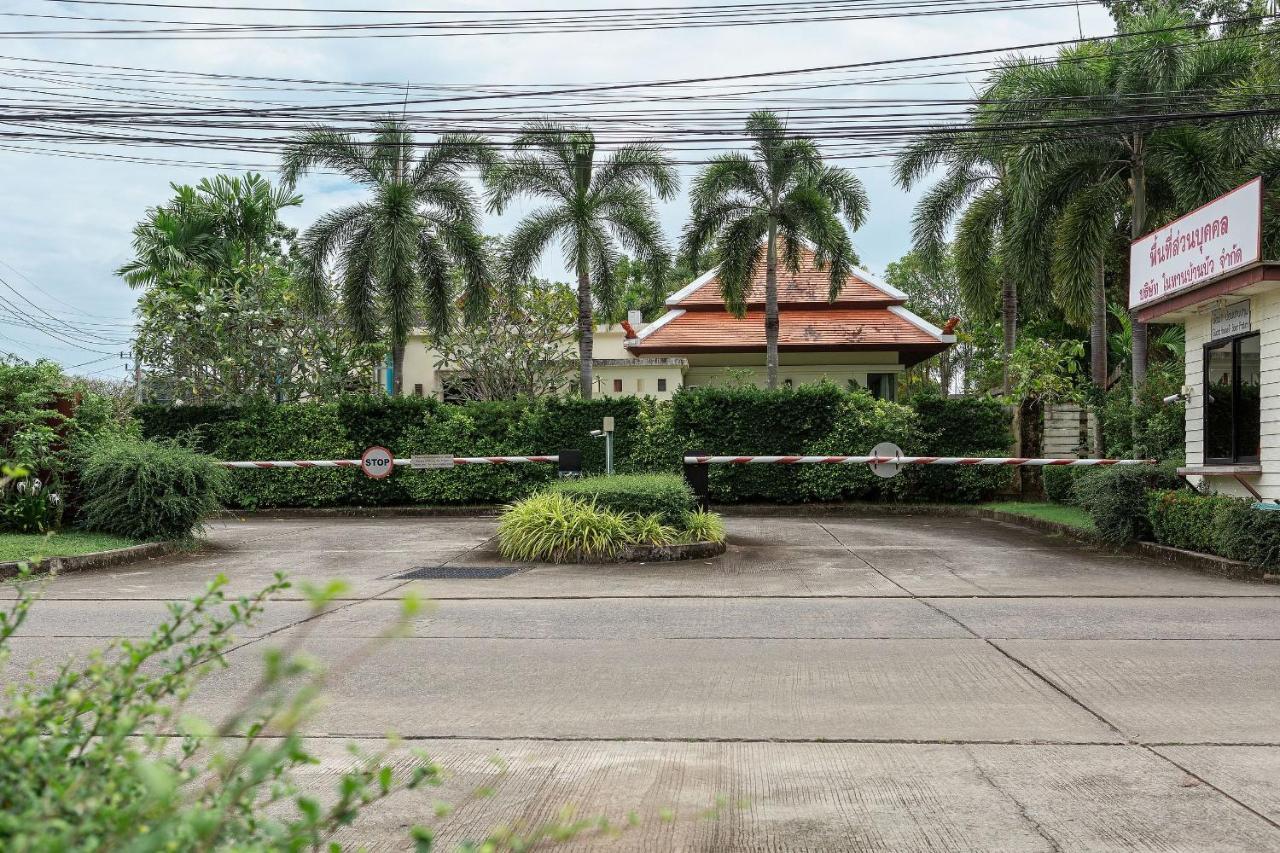 Hoata| Luxury 2br In The Baan Bua Estate | Villa Nai Harn