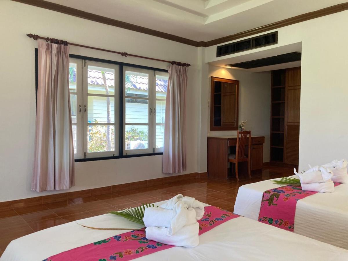 Lanta Village Hotel