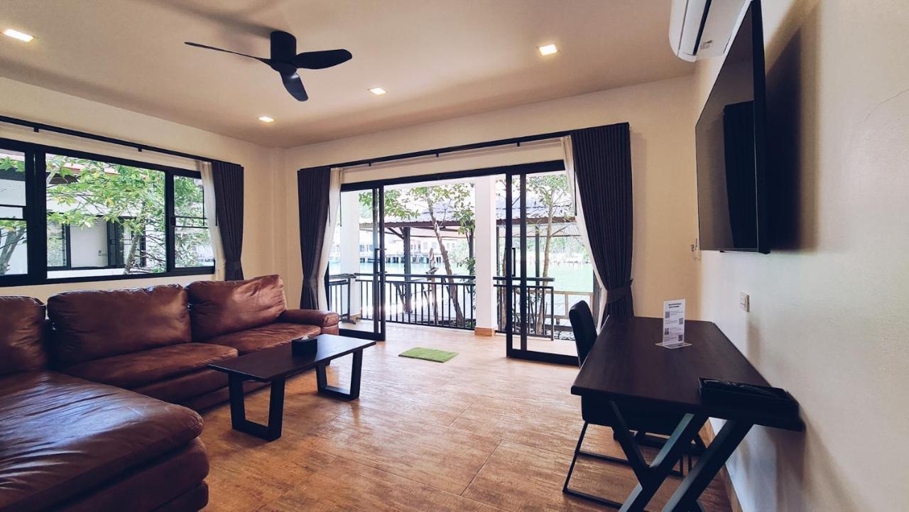 Baan Rim Nam Guest house