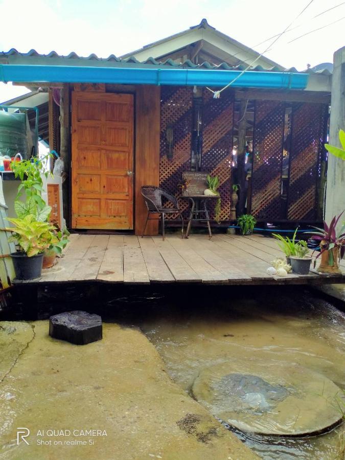 Seaside Guest house Koh Mook