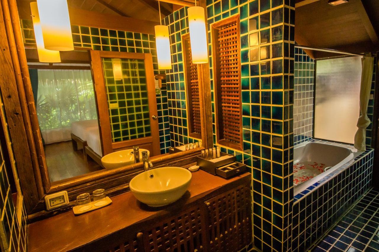 Centara Tropicana 4*