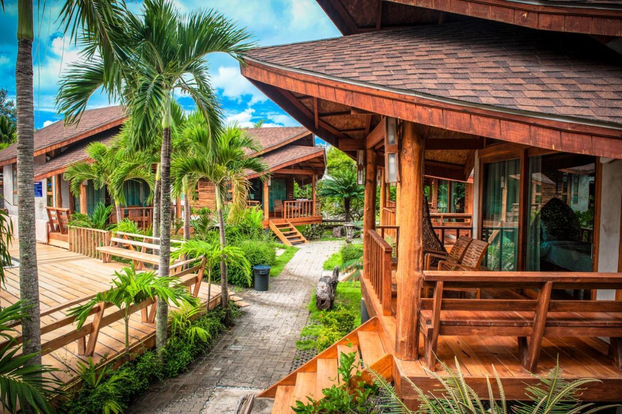 Tique Series Boutique Hotel